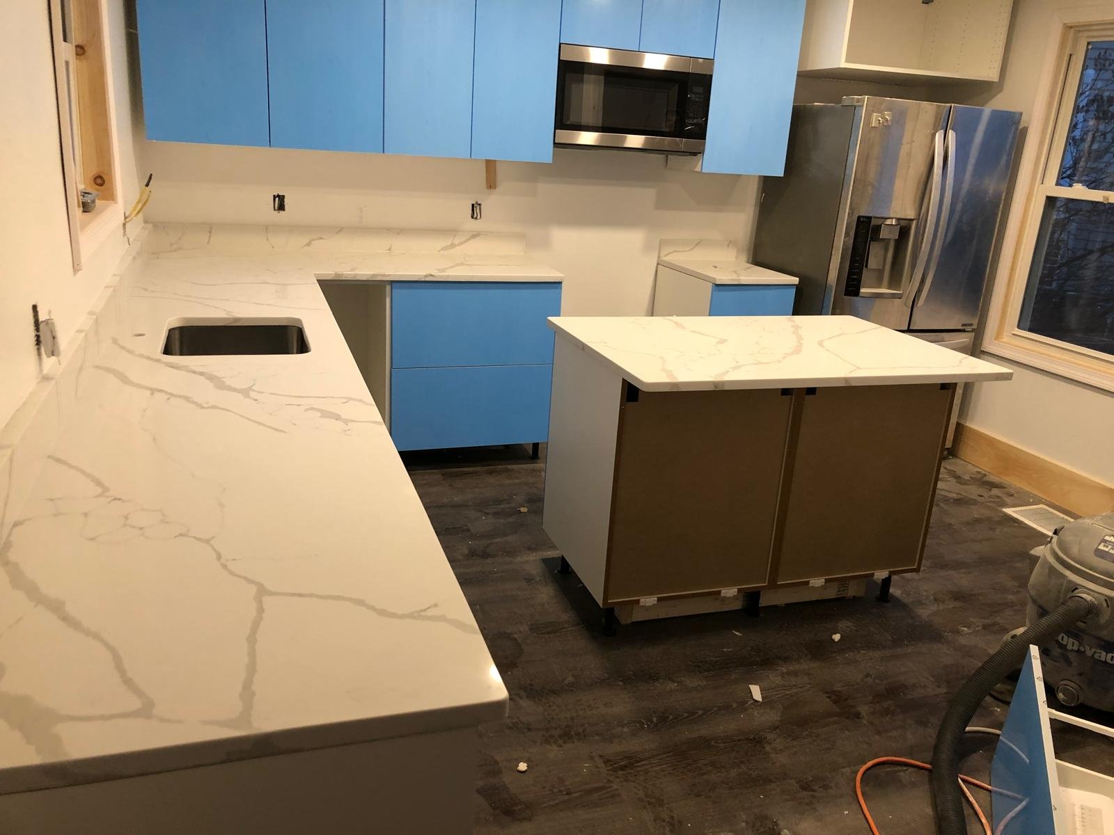Calacatta quartz kitchen countertop — Quartz Solution, North Carolina